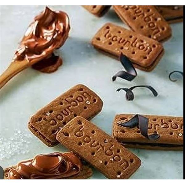 Britannia Bourbon Creme Biscuit with Chocolate, 24 x 97g Packets