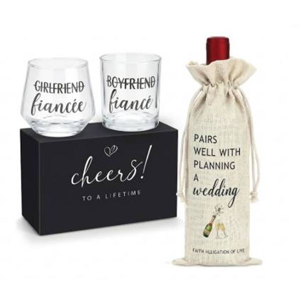 Cheers Mr. & Mrs. Glass Set with Decorative Cloth Piece