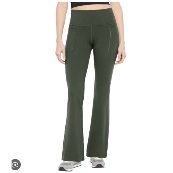 GAP FIT Womenâ€™s Flared Legging Pants â€“ Green, Size L