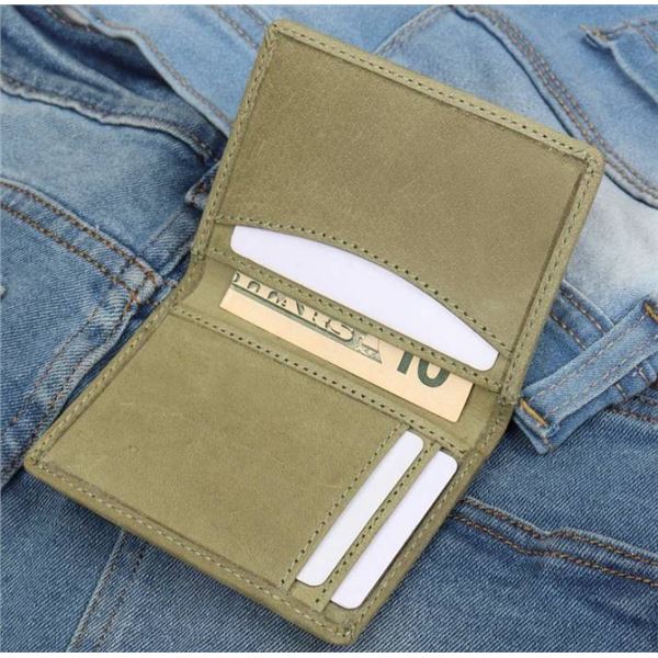 Foxhackle Credit Card Wallet in Parrot Green