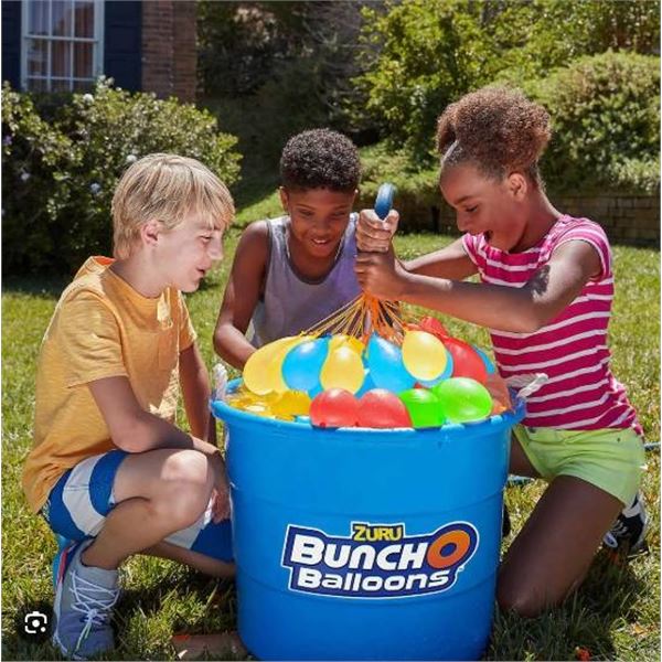 Zuru Bunch O Balloons 16 ft Water Balloon Set With Stealth Soakers