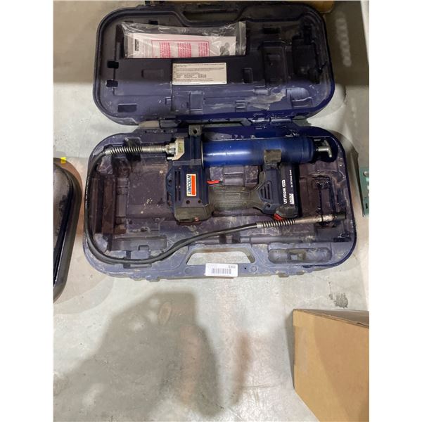 Lincoln 20V Lithium Ion Grease Gun with Accessories