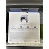 Image 3 : PlayStation 5 - DualSense Wireless Controller - White