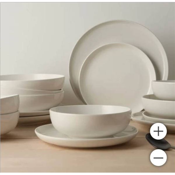 Home Inspiration by Safdie 16-Piece Porcelain Dinnerware Set