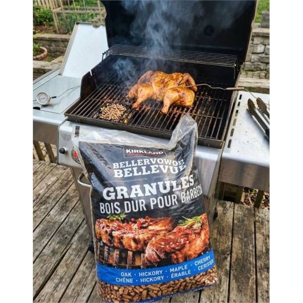 18 kg (40 lb) Oakland Wood Granules for Barbecue