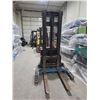 Image 4 : Raymond RSS40 Electric Walkie Rider Pallet Stacker (Model RSS-08-03546)