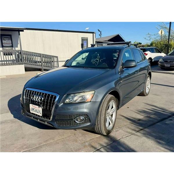 AUDI Q5 2010 T-OFF.REG