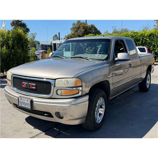GMC SIERRA 2001 T-DONATION