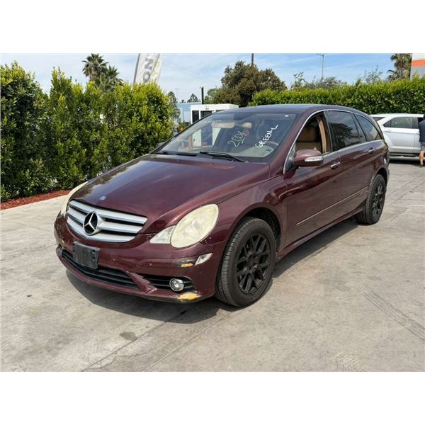 MERZ R350 2008 SALV T/DONATION