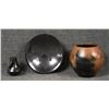 Image 1 : THREE POTTERY ITEMS
