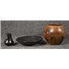 Image 3 : THREE POTTERY ITEMS
