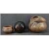 Image 3 : THREE POTTERY ITEMS