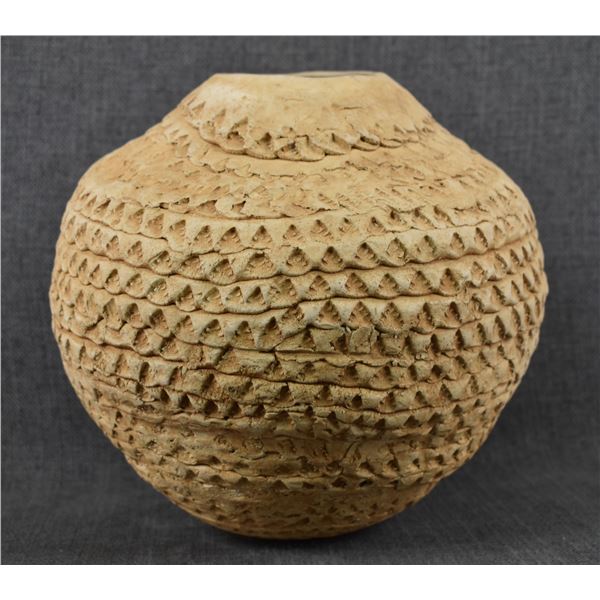DECORATIVE POTTERY OLLA