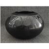 Image 3 : SAN ILDEFONSO POTTERY JAR (CARMELITA DUNLAP)