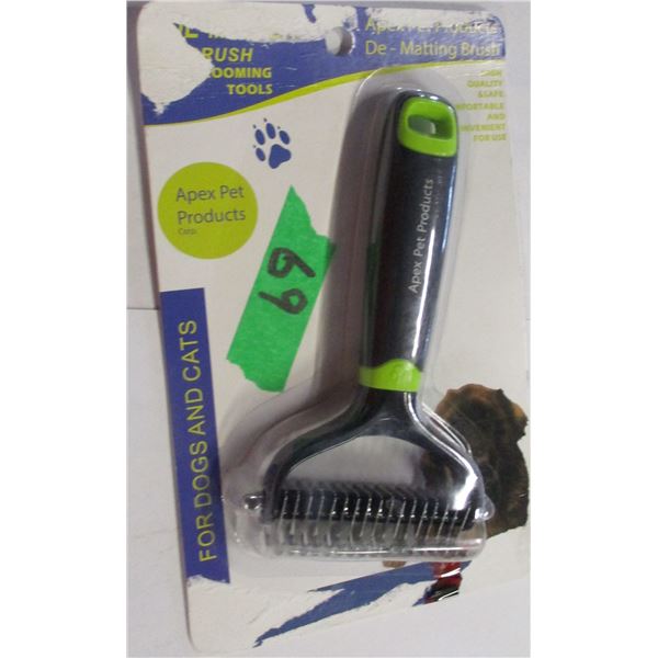 NEW:  DE-MATTER BRUSH FOR PETS