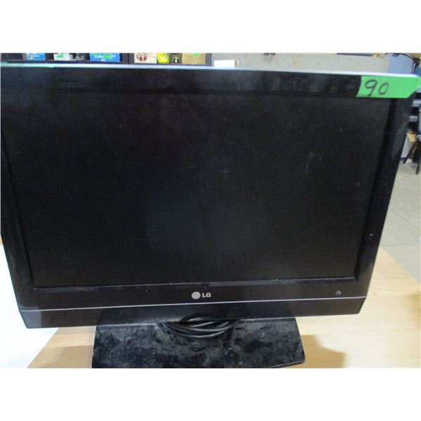 LG 20" TV (POWERS UP)
