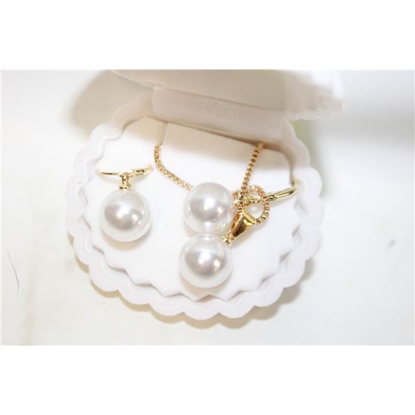 NEW JEWELRY DISPLAY W/ NECKLACE AND EARRINGS