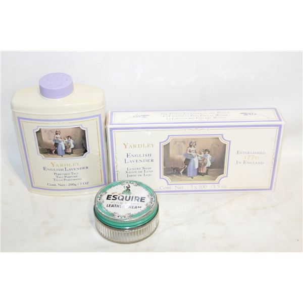 YARDLEY ENGLISH LAVENDER TOILETRY SET