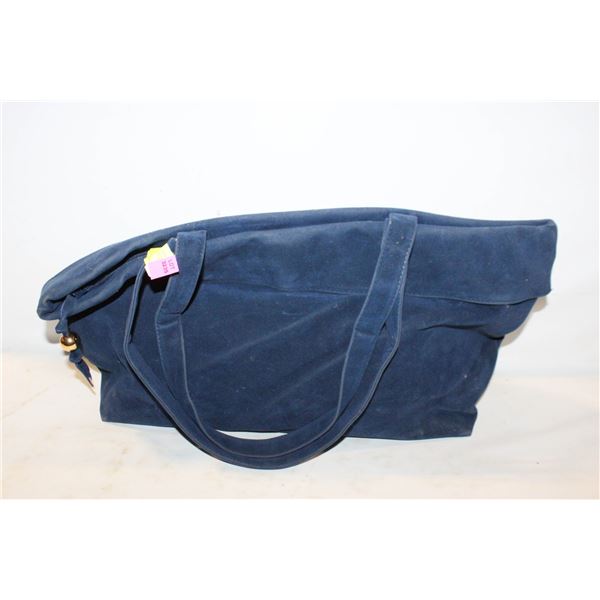 ESTATE NAVYBLUE VELVET MATERIAL