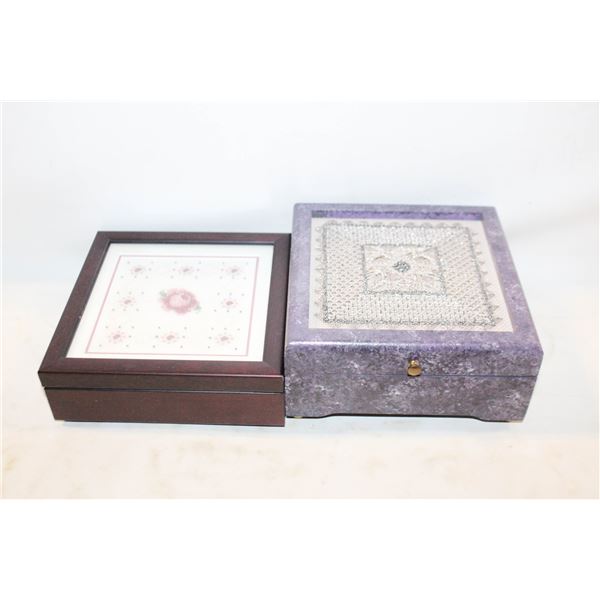 WOOD JEWELLERY BOX W/ EMBROIDERED DETAIL