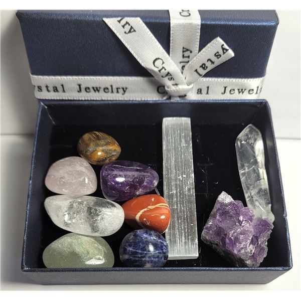 14)  LOT OF 10 ASSORTED CHAKRA STONES.