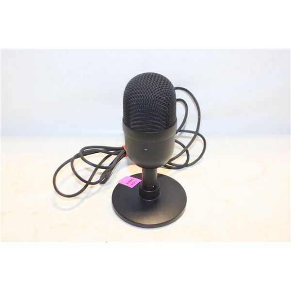 RAZER SEIREN MINI ULTRA MICROPHONE