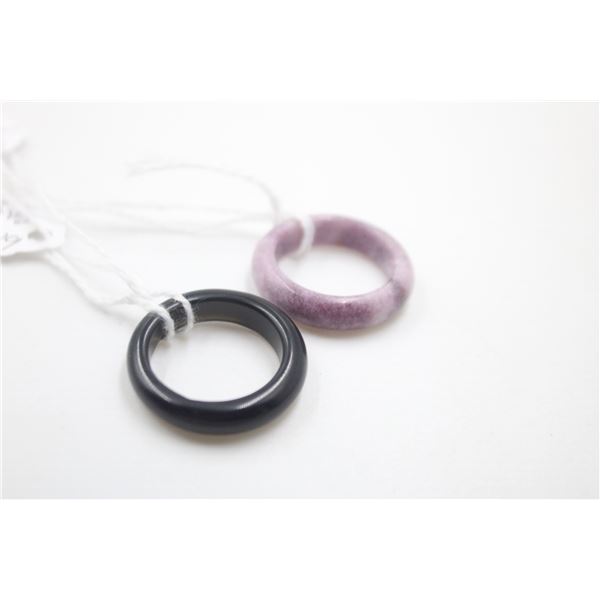#253- NATURAL PURPLE JADE & BLACK ONYX RING 2 PCS