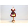 Image 1 : WOOD TABLE TOP DECORATIVE 13" DRESS FORM