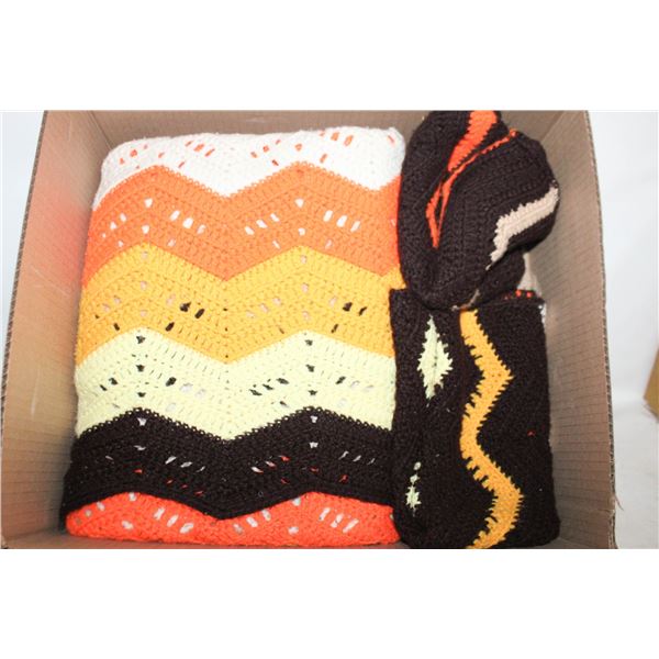 VINTAGE KNIT AFGHAN BLANKET W/2 SMALL THROWS