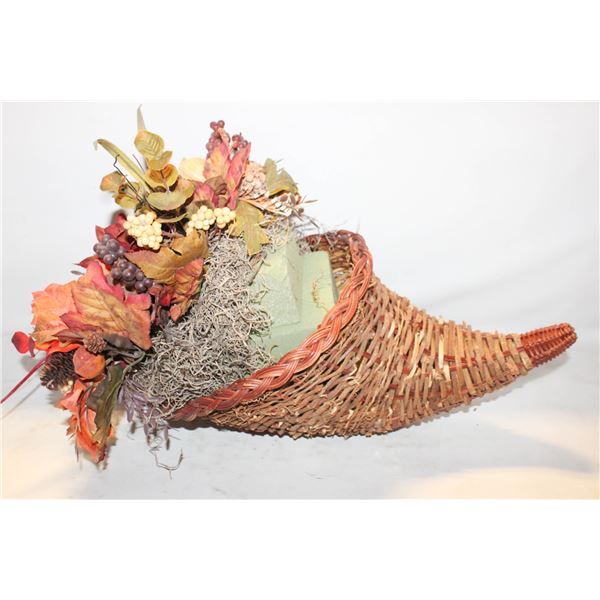 XL CORNICOPIA DECORATION