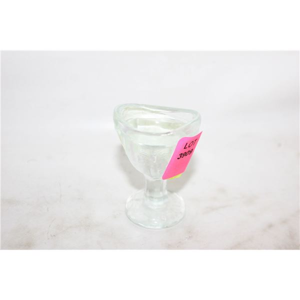 ANTIQUE GLASS EYE WASH CUP