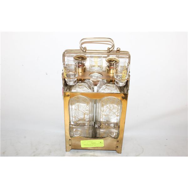 MID-CENTURY DECANTER & SHOT GLASS BARWARE SET