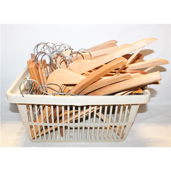 WOOD HANGERS ASSORTED