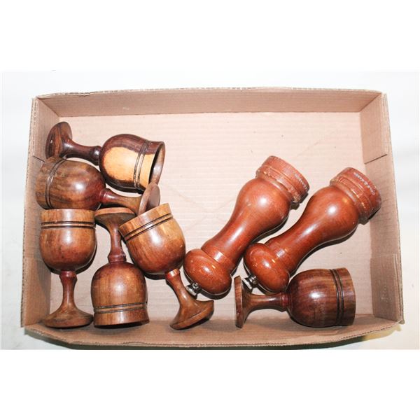 WOOD SALT & PEPPER MILL GRINDERS, COLE &