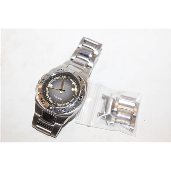 FOSSIL MENS WATCH NEEDS BATTERY