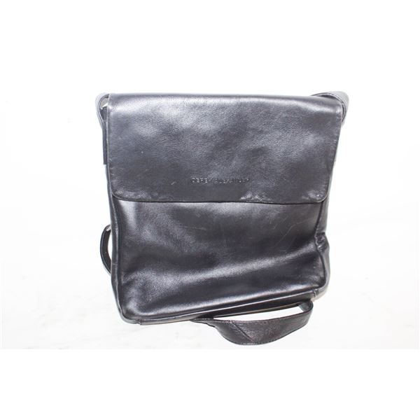 DEREK ALEXANDER LEATHER BLACK