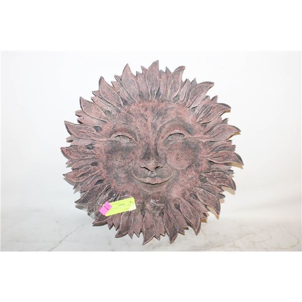 YARD/GARDEN DECOR RESIN SUN 13"