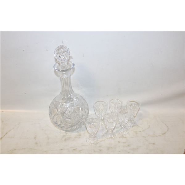 VINTAGE CRYSTAL DECANTER & GLASSES