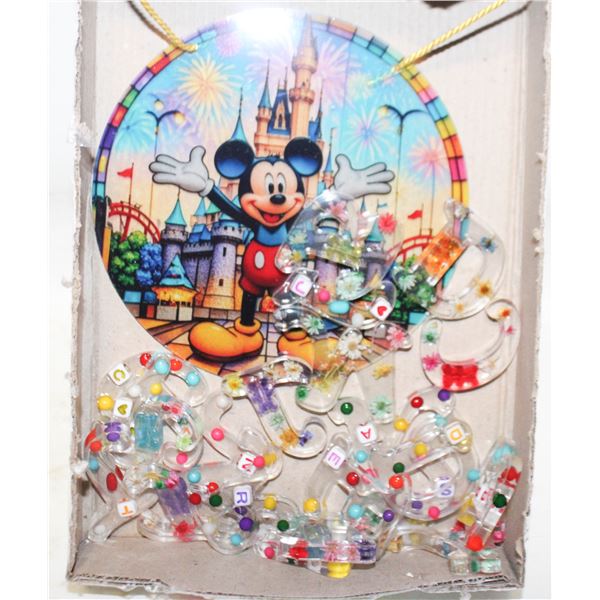 MICKEY LIGHT CATCHER & RESIN LETTERS