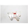 Image 1 : ESTATE VINTAGE MOTHER OF PEARL BUTTERFLY BROOCH