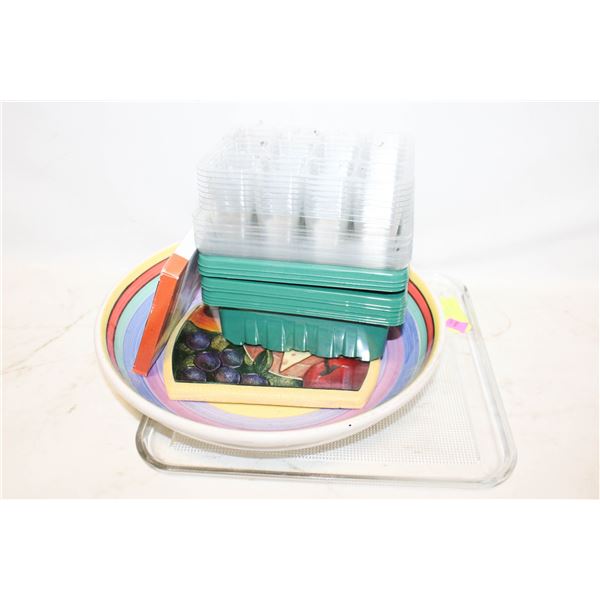 PKG OF PLANTING DISHES AND ITEMS