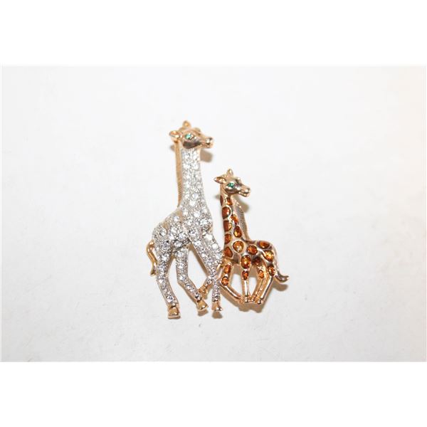 TWO TONE GOLD PLATED MOTHER & BABY GIRAFFE’S