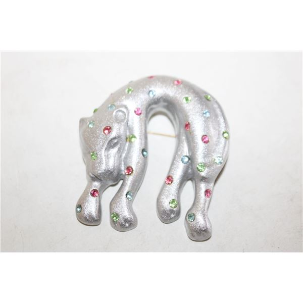 WHIMSICAL METAL CAT BROOCH C. 1960