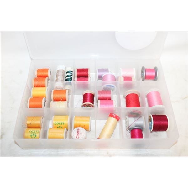 CRAFT ORGANIZER FULL OF THREAD