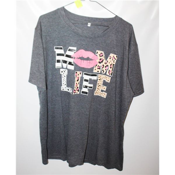 WOMEN MOM LIFE TSHIRT LEOPARD LIPS STRIPE