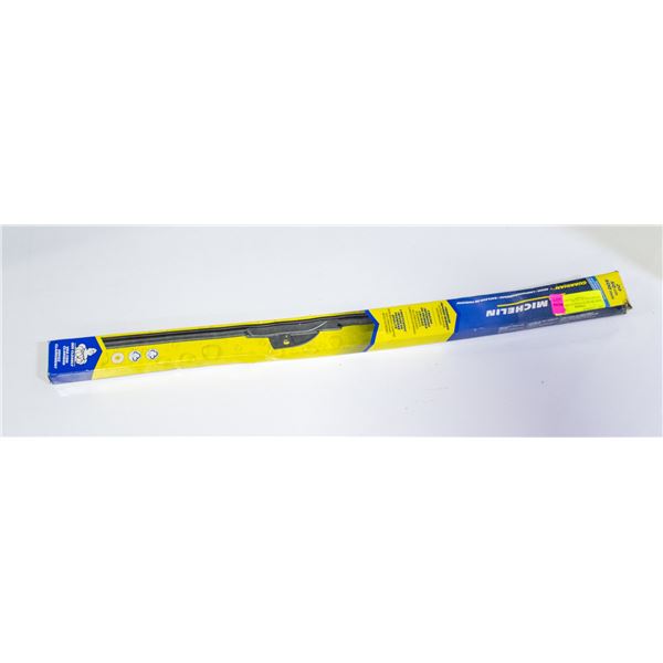 NEW MICHELIN VEHICLE WINDOW WIPERS SIZE 20"