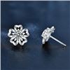 Image 2 : 1 CT GRA CERTIFIED FLOWER STYLE ROUND BRILLIANT
