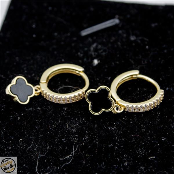 BLACK CLOVER WITH GOLD PLATED DROP EARRINGS