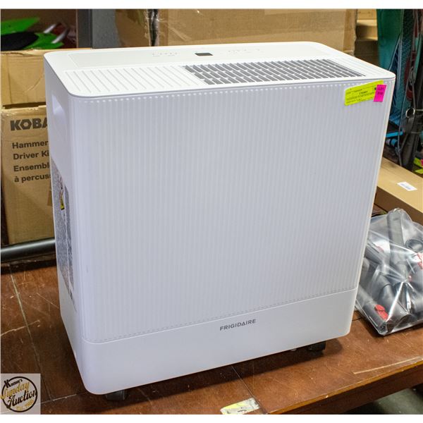 FRIGIDAIRE PUMP DEHUMIDIFIER AND WIFI 23.66 L