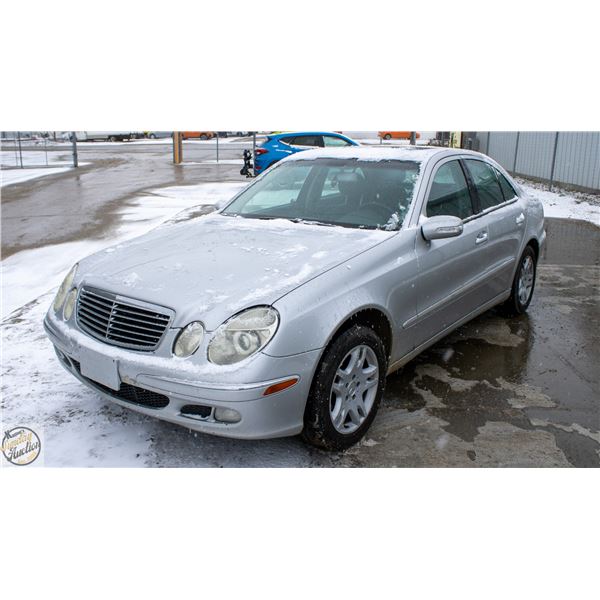 2004 MERCEDES-BENZ E-320